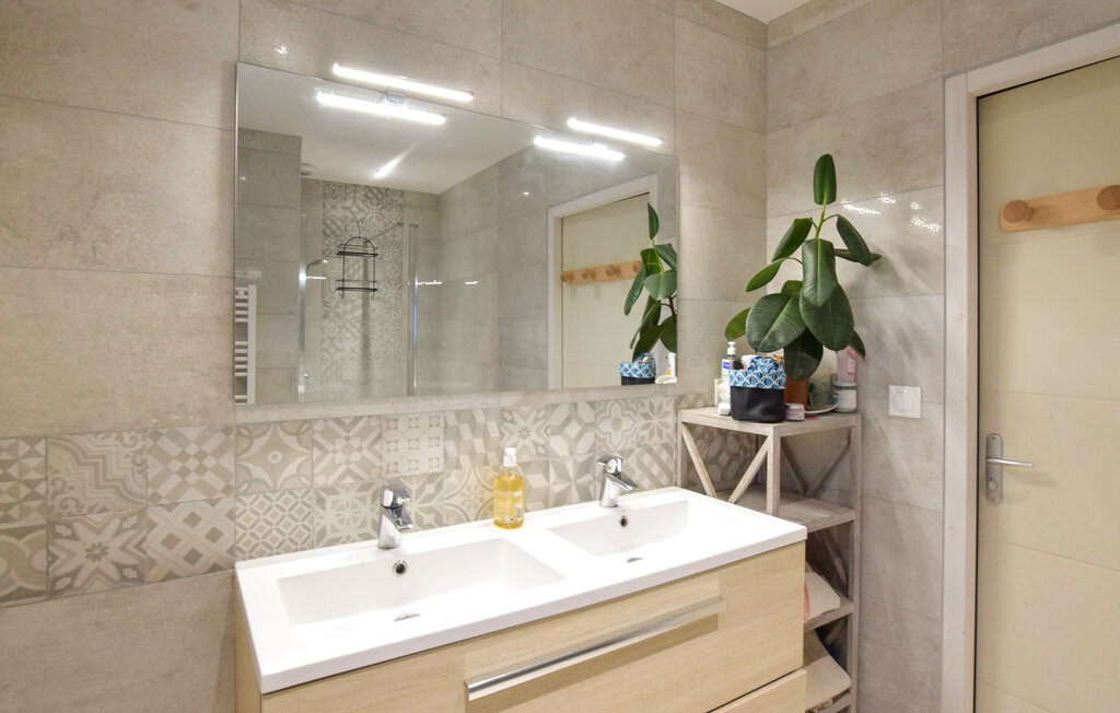 Location de vacances - Amfreville , France - FNC305 17