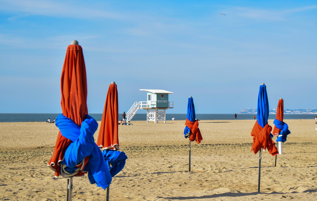 Location de vacances - Bonneville la louvet , France - FNC312 38