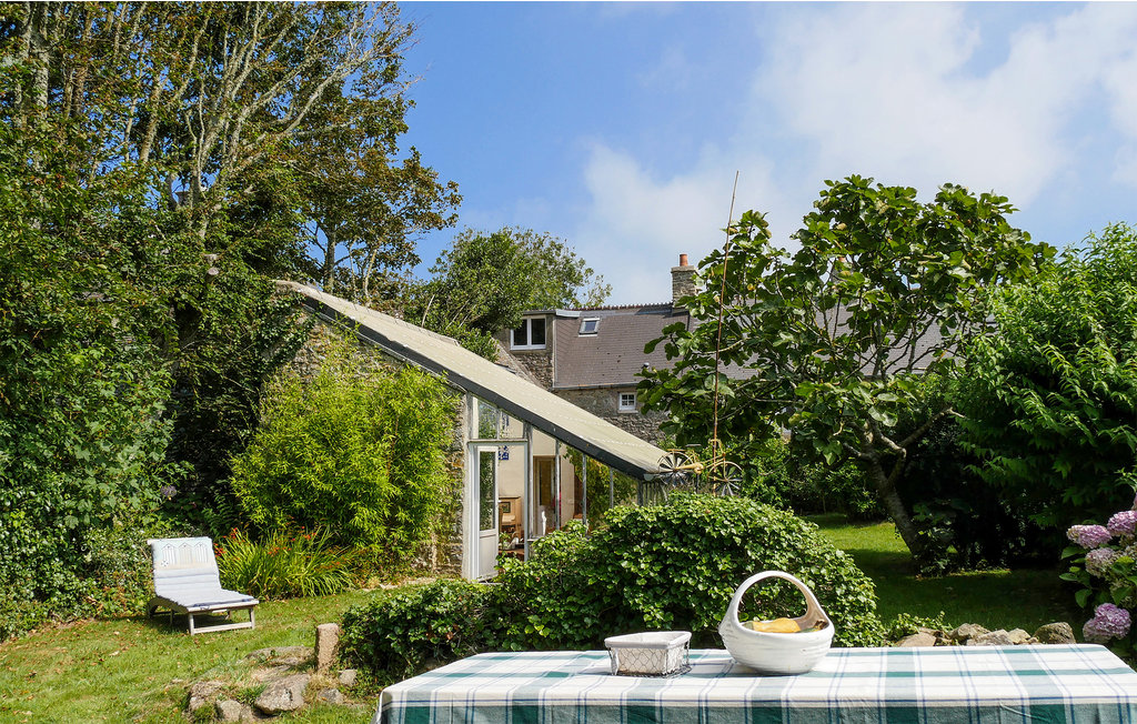 Location de vacances - Saint-Germain-des-Vaux , France - FNM513 11