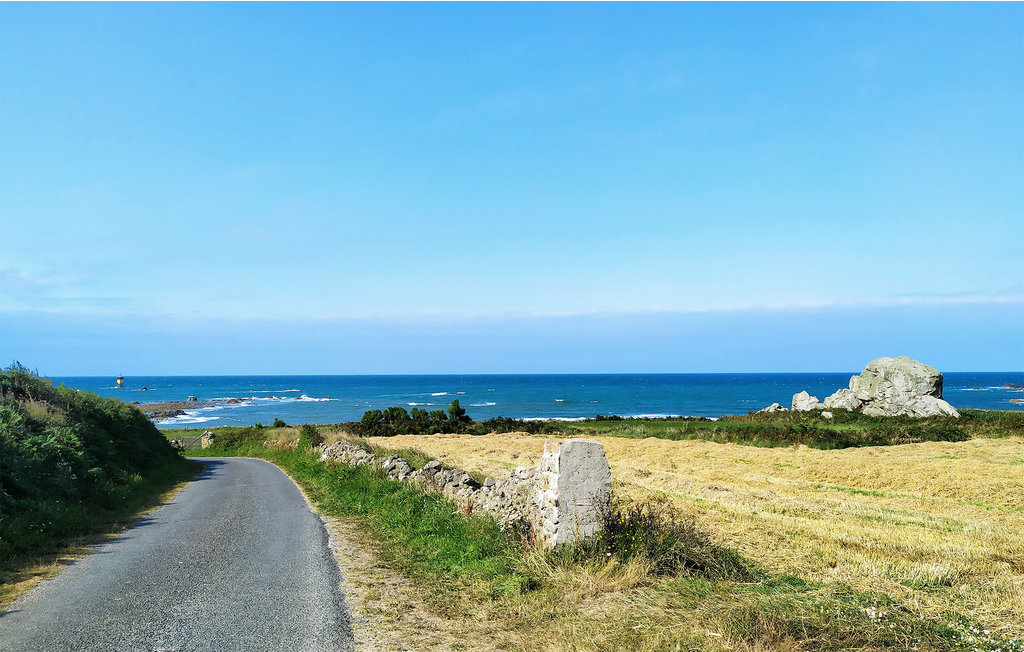 Location de vacances - Saint-Germain-des-Vaux , France - FNM513 30