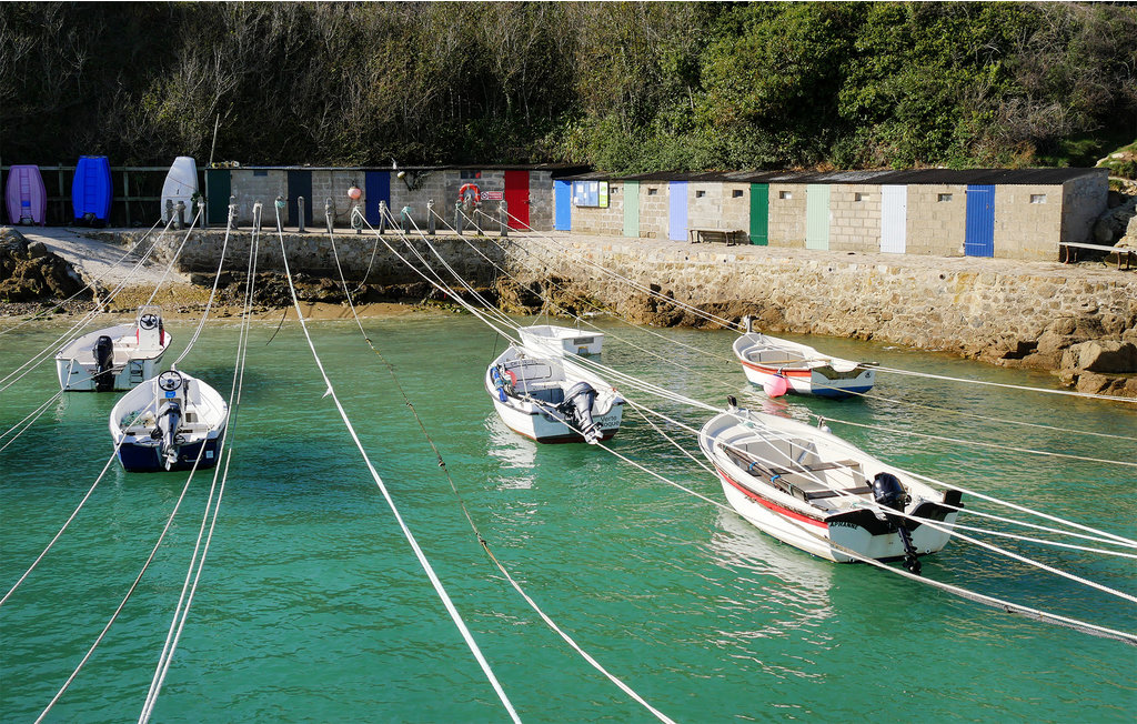 Location de vacances - Saint-Germain-des-Vaux , France - FNM513 32