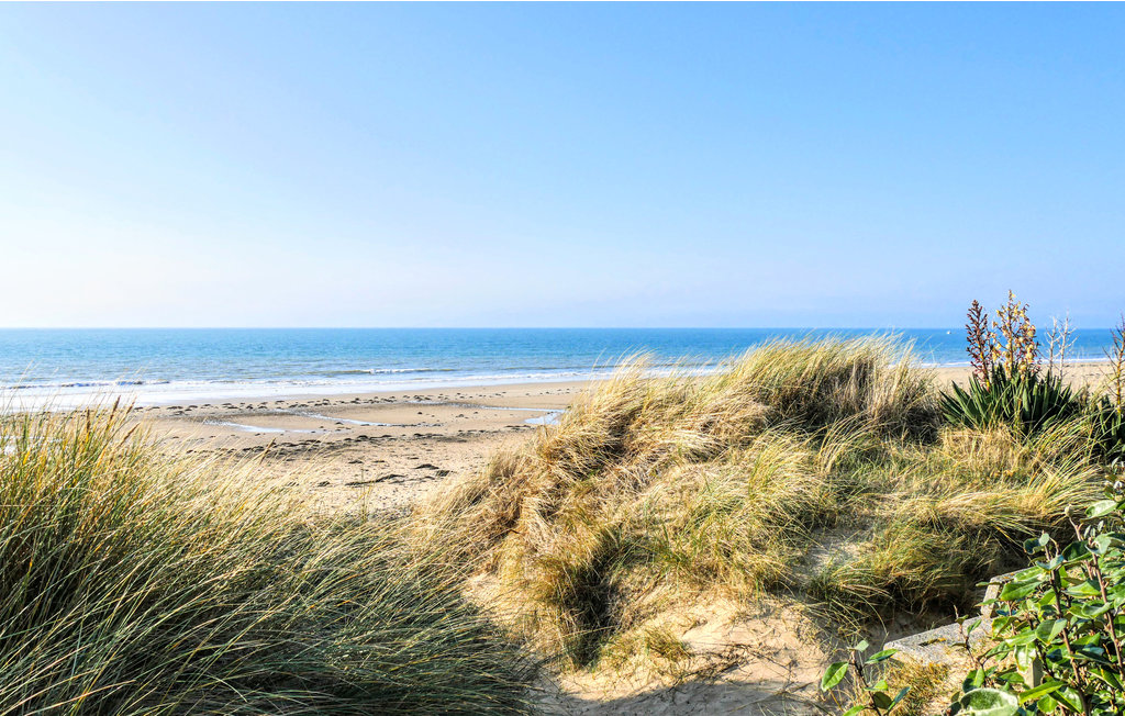 Semesterhus - Monthuchon , Frankrike - FNM457 30