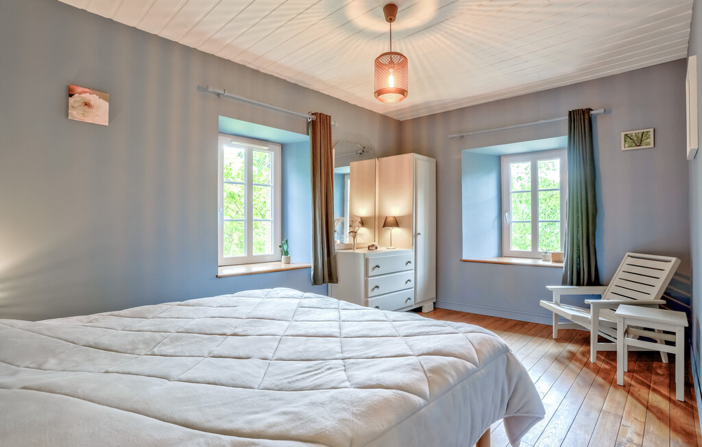 Semesterhus - Monthuchon , Frankrike - FNM457 15