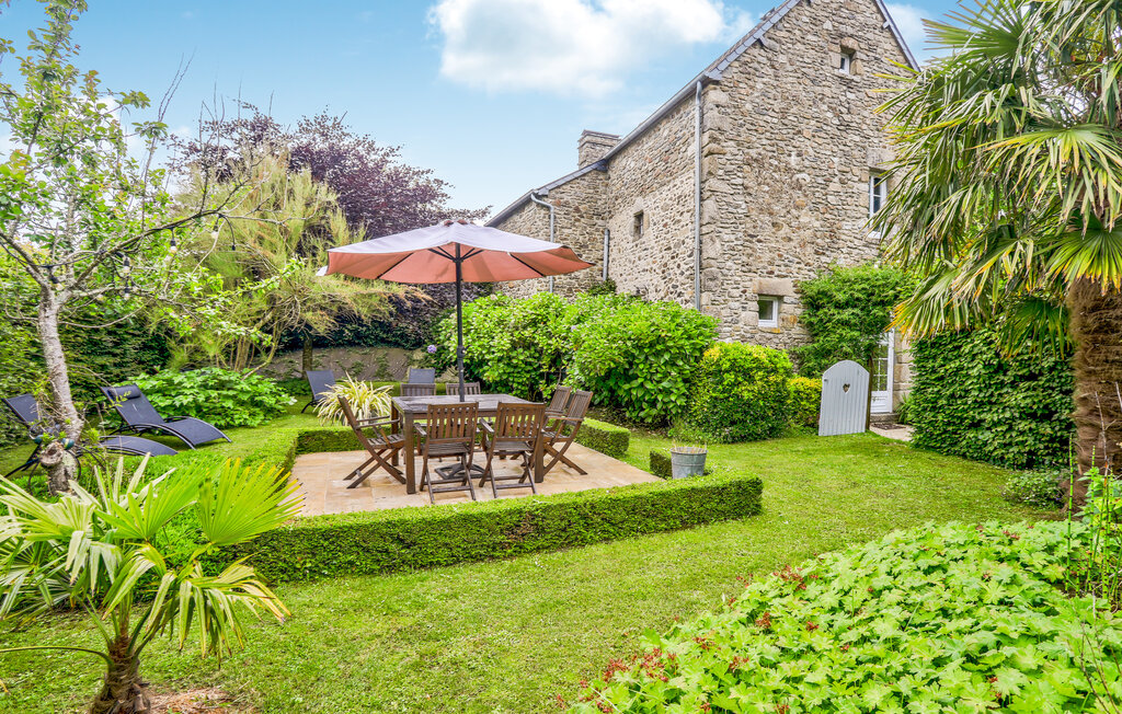 Semesterhus - Monthuchon , Frankrike - FNM457 3