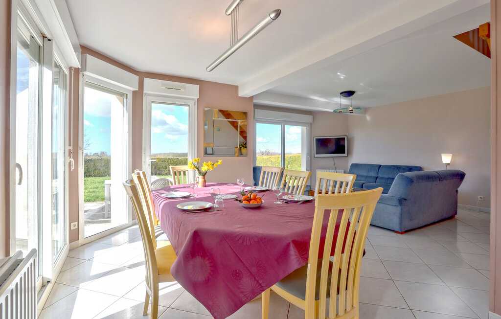 Location de vacances - Courtils , France - FNM587 12