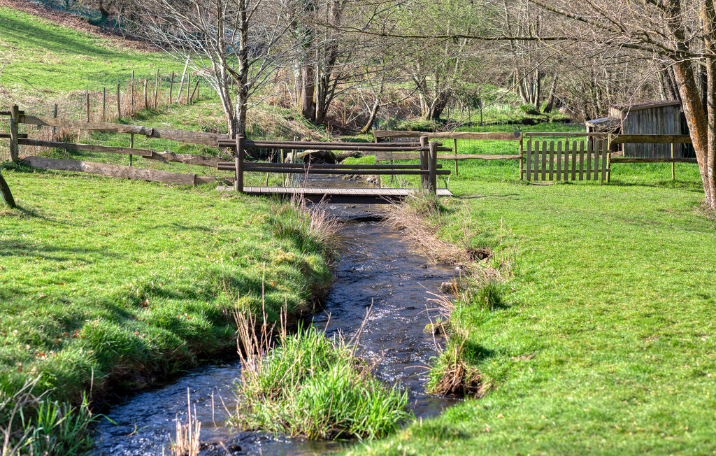 Location de vacances - Villedieu les Poêles , France - FNM581 16