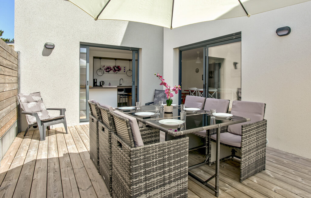 Location de vacances - PIROU-PLAGE , France - FNM590 8