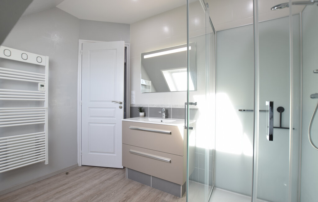 Location de vacances - Créances , France - FNM604 34