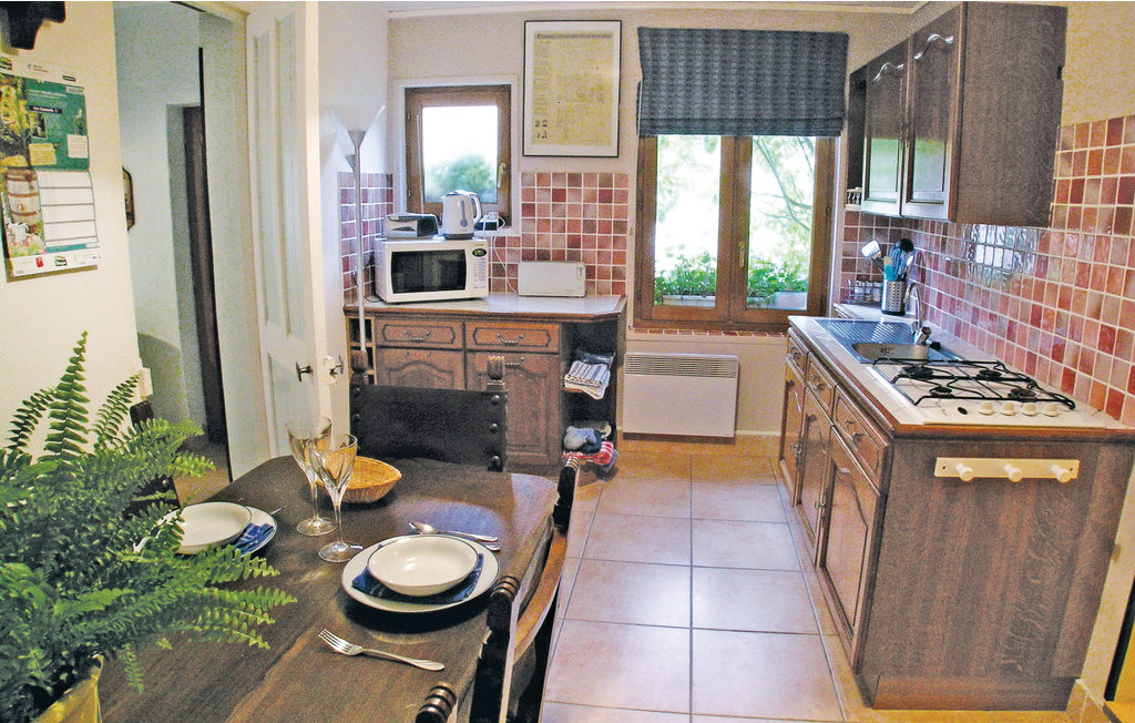 Semesterhus - Embry , Frankrike - FNP018 2