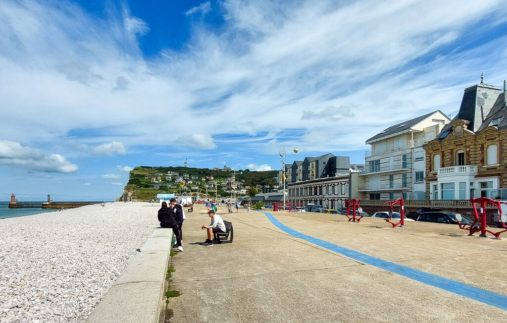 Location de vacances - Ganzeville , France - FNS134 36