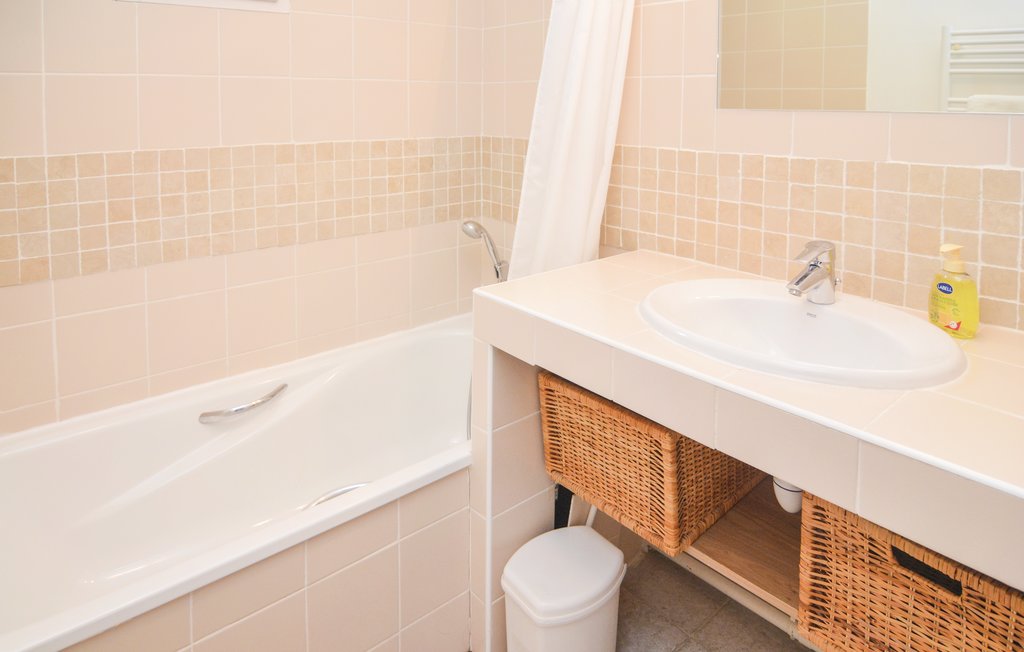 Semesterhus - Saint Remy de Provence , Frankrike - FPB203 7