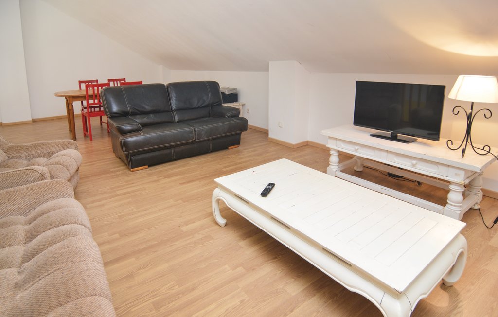 Semesterhus - Le Sambuc , Frankrike - FPB371 17