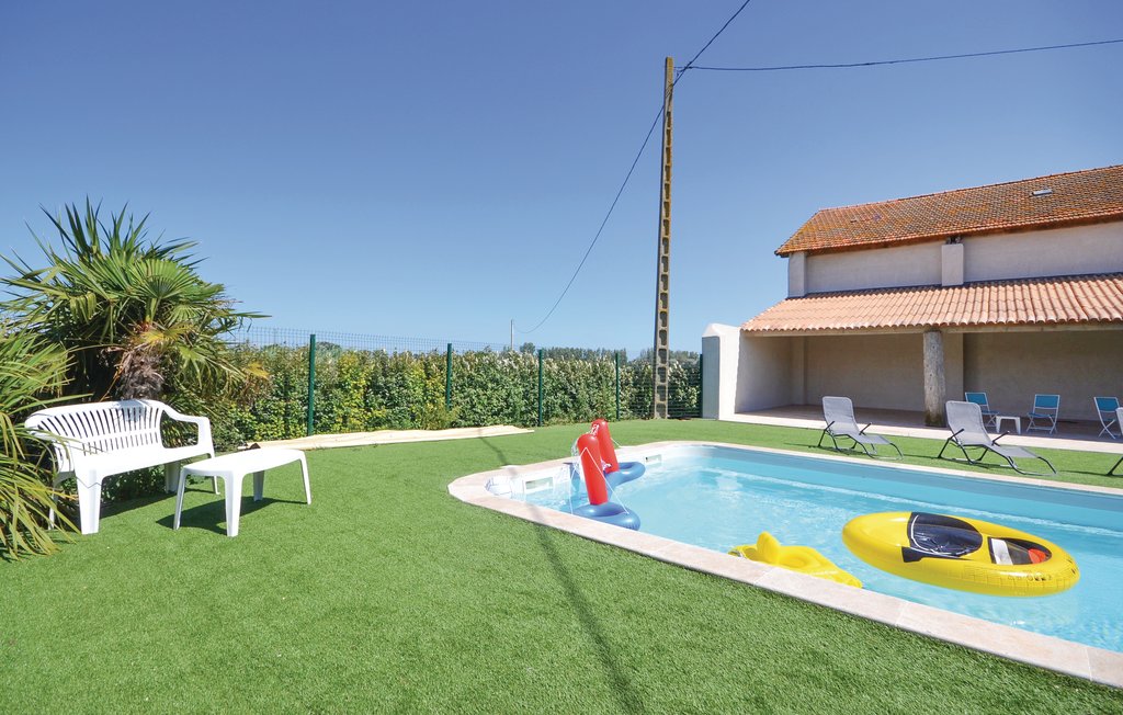 Semesterhus - Le Sambuc , Frankrike - FPB371 1