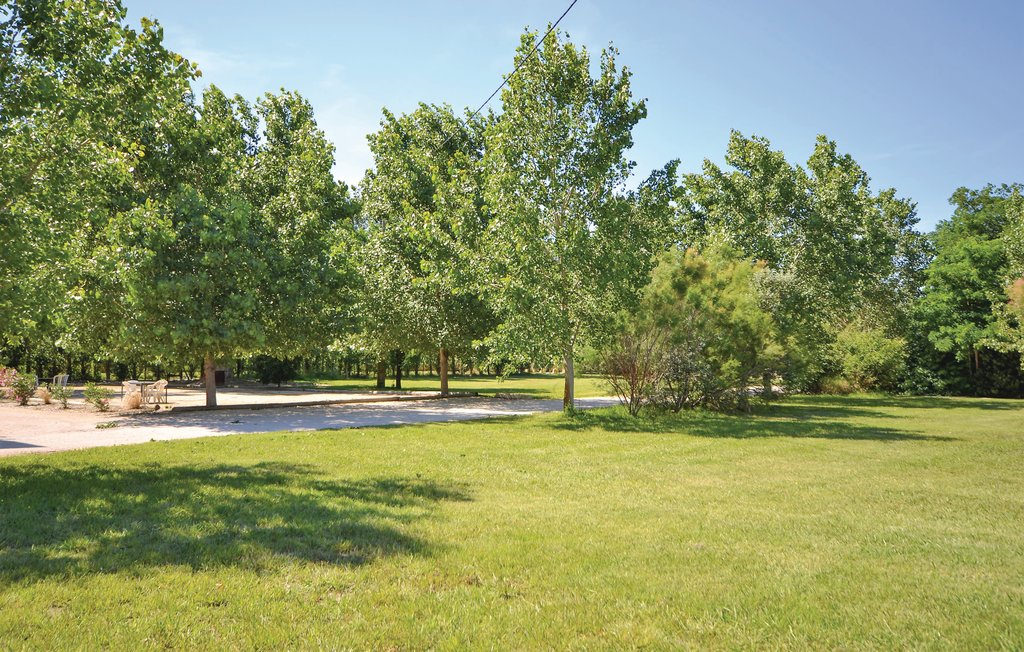 Semesterhus - Le Sambuc , Frankrike - FPB371 27