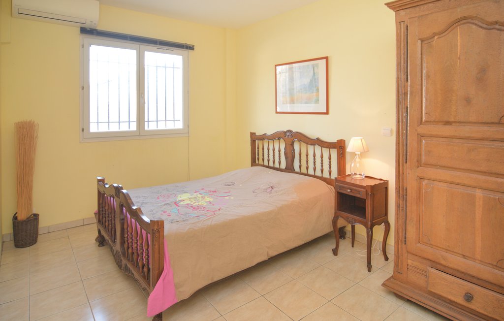 Semesterhus - Le Sambuc , Frankrike - FPB371 6