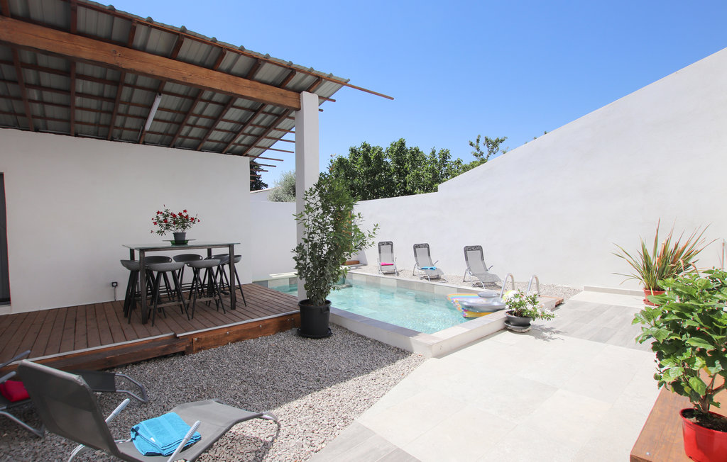 Semesterhus - Salon de Provence , Frankrike - FPB416 9