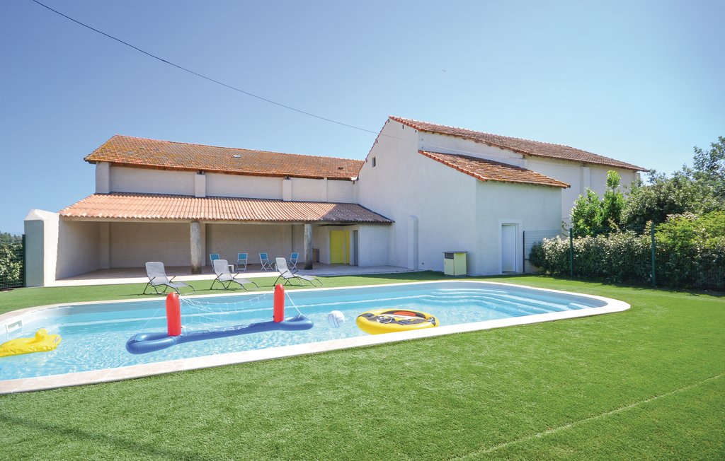 Semesterhus - Le Sambuc , Frankrike - FPB371 12