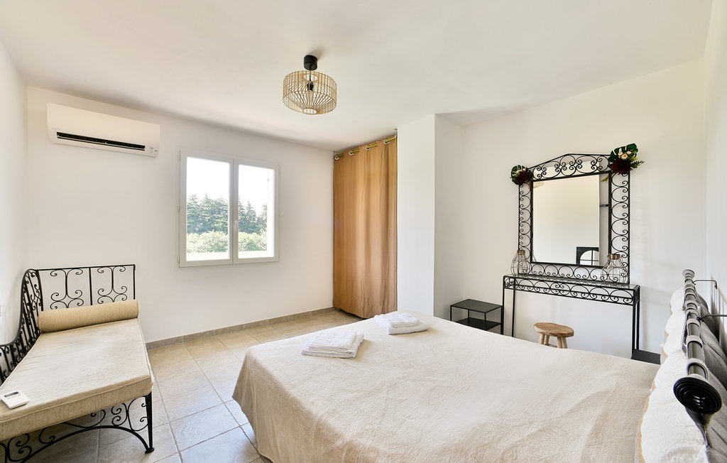 Location de vacances - Eyragues , France - FPB526 22
