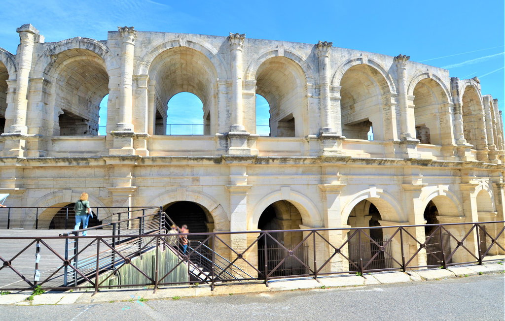 Feriehus - Arles , Frankrike - FPB537 16