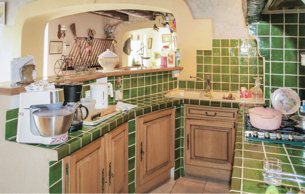 Location de vacances - Saint-Andiol , France - FPB557 6