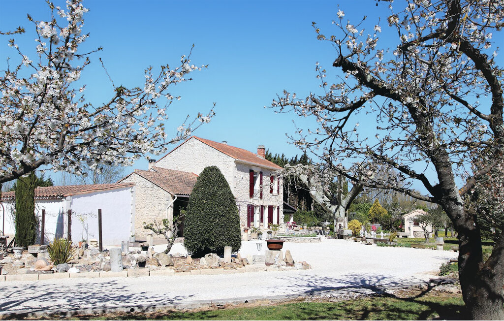 Location de vacances - Saint-Andiol , France - FPB557 16