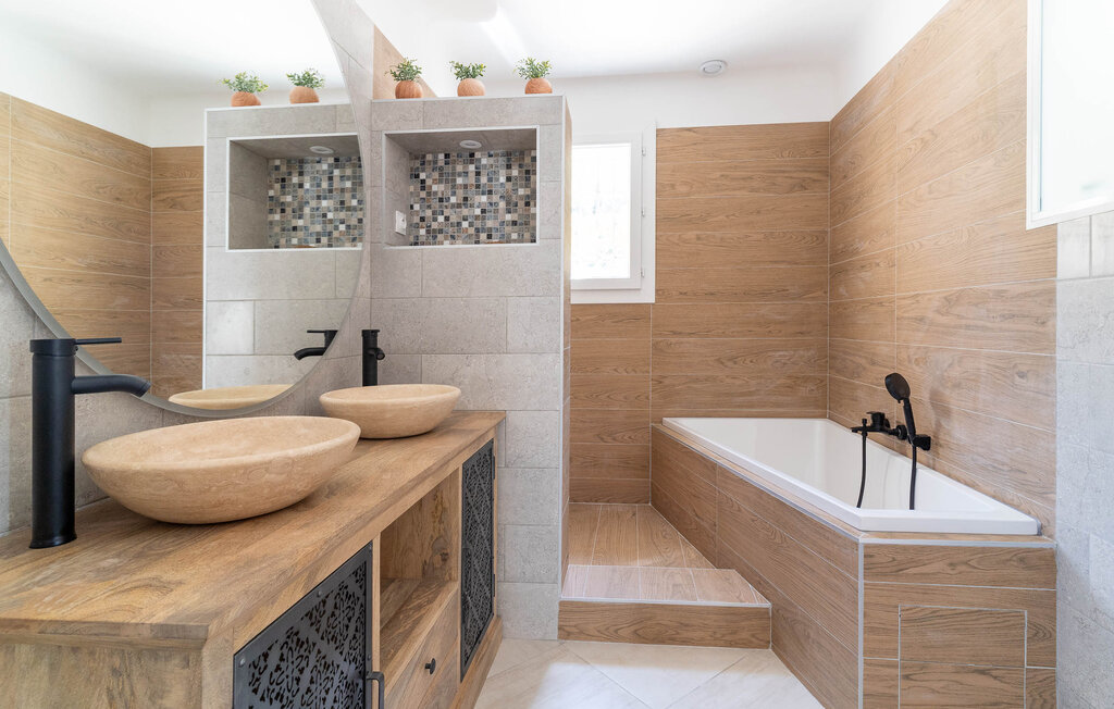 Location de vacances - Marignane , France - FPB584 21