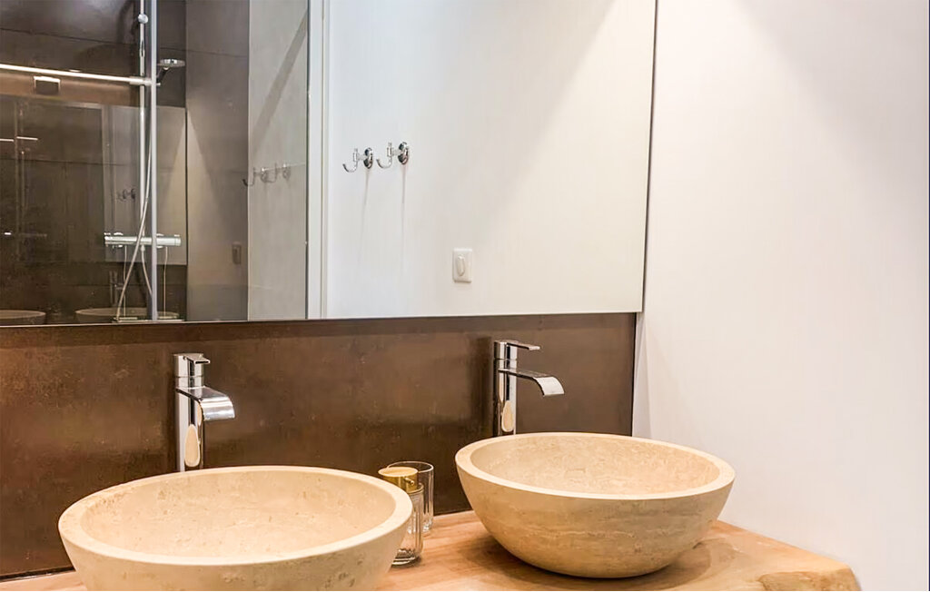 Location de vacances - Fontvieille , France - FPB616 21