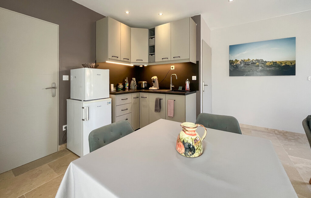 Location de vacances - Aureille , France - FPB644 6