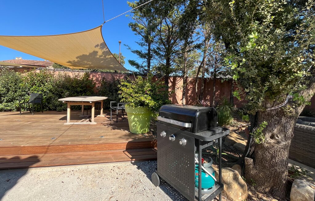 Location de vacances - Aureille , France - FPB644 10