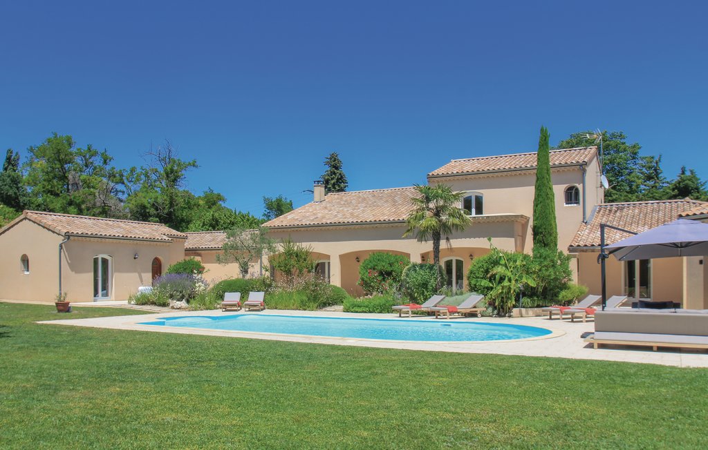 Location de vacances - Montélimar , France - FPD | Novasol