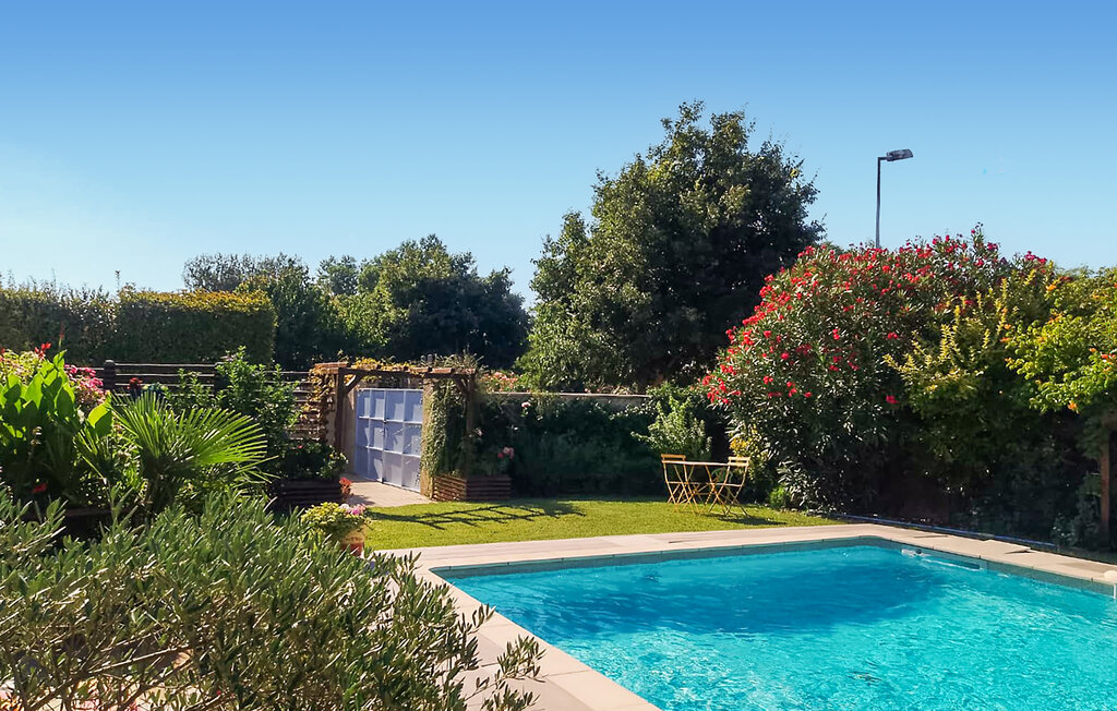 Semesterhus - Montélimar , Frankrike - FPD330 11