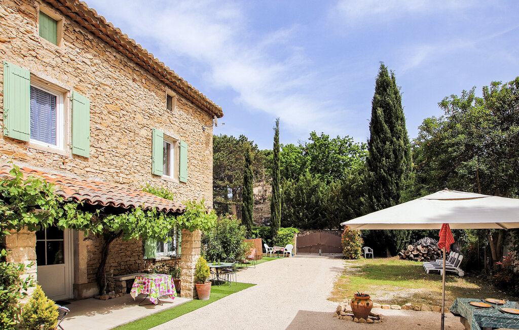 Location de vacances - Lagnes , France - FPP054 12