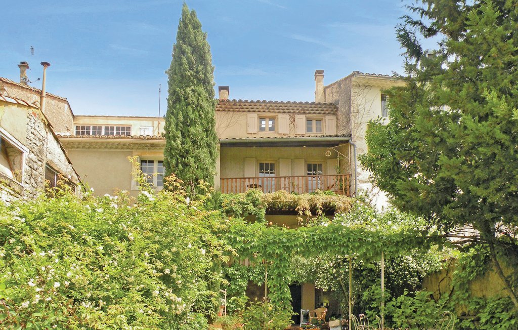 Semesterhus - St Didier , Frankrike - FPV085 1