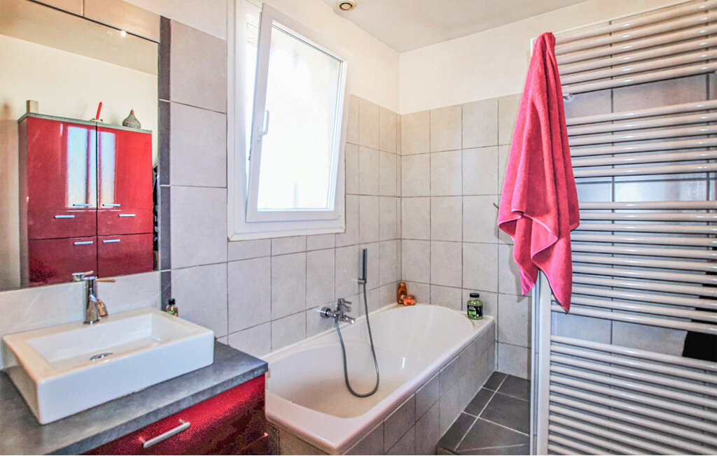 Location de vacances - Montfavet , France - FPV978 18