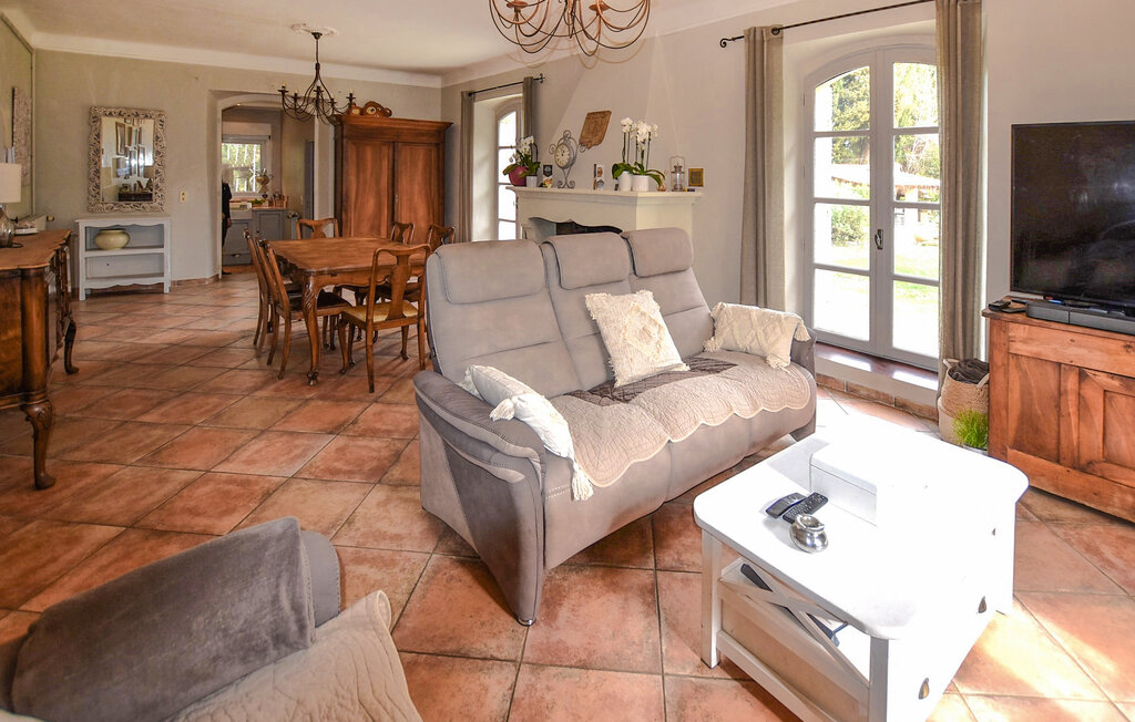 Location de vacances - Entraigues-sur-la-Sorgue , France - FPV982 5