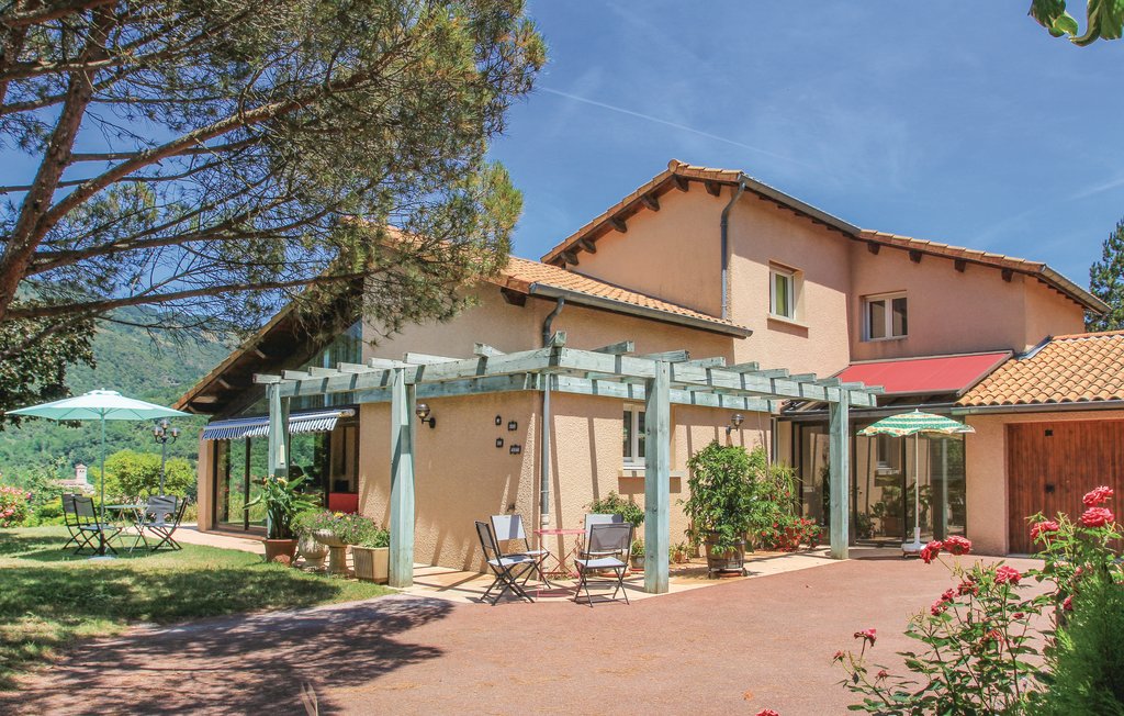 Vakantiehuis Saint Fortunat sur Eyrieux , Frank Novasol