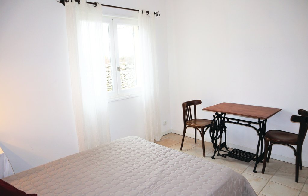 Location de vacances - Orgnac l'Aven , France - FRA142 21