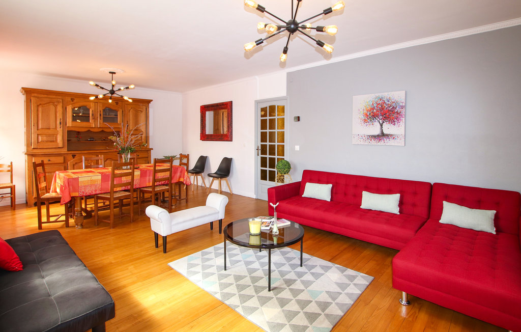 Feriehus - Aubenas , Frankrike - FRA245 13