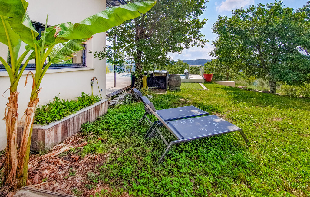 Location de vacances - Mercuer , France - FRA265 11