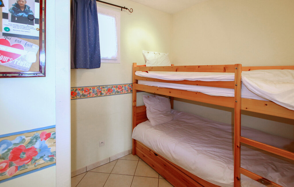 Location de vacances - Largentière , France - FRA293 18