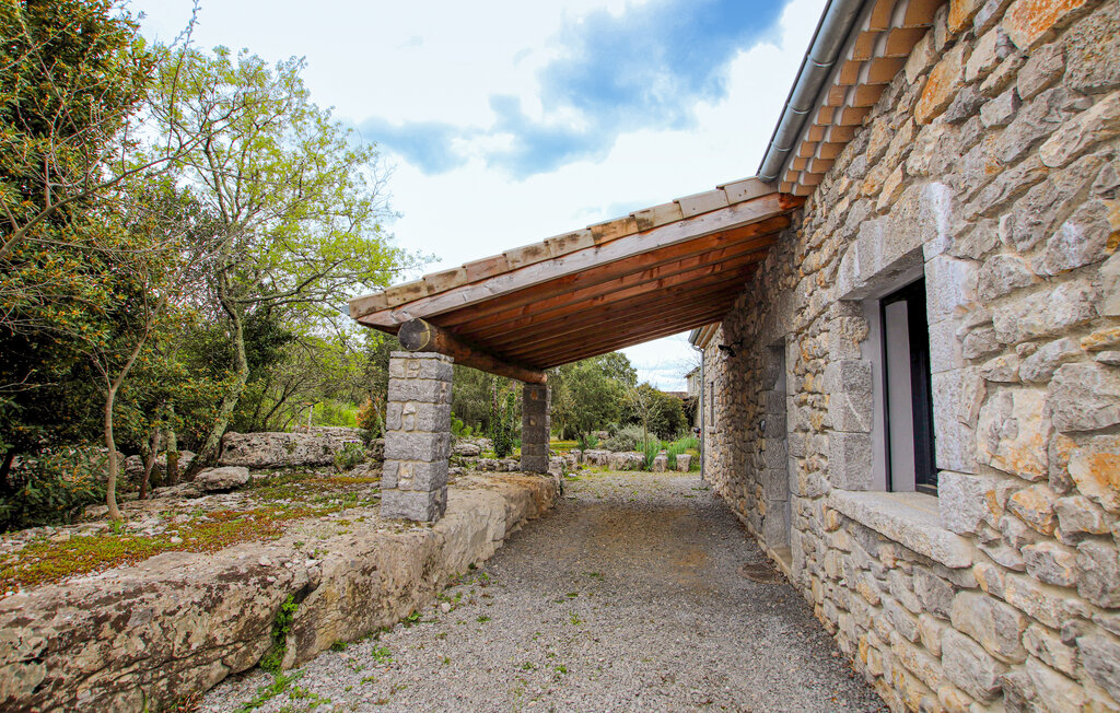 Location de vacances - Labeaume , France - FRA302 10