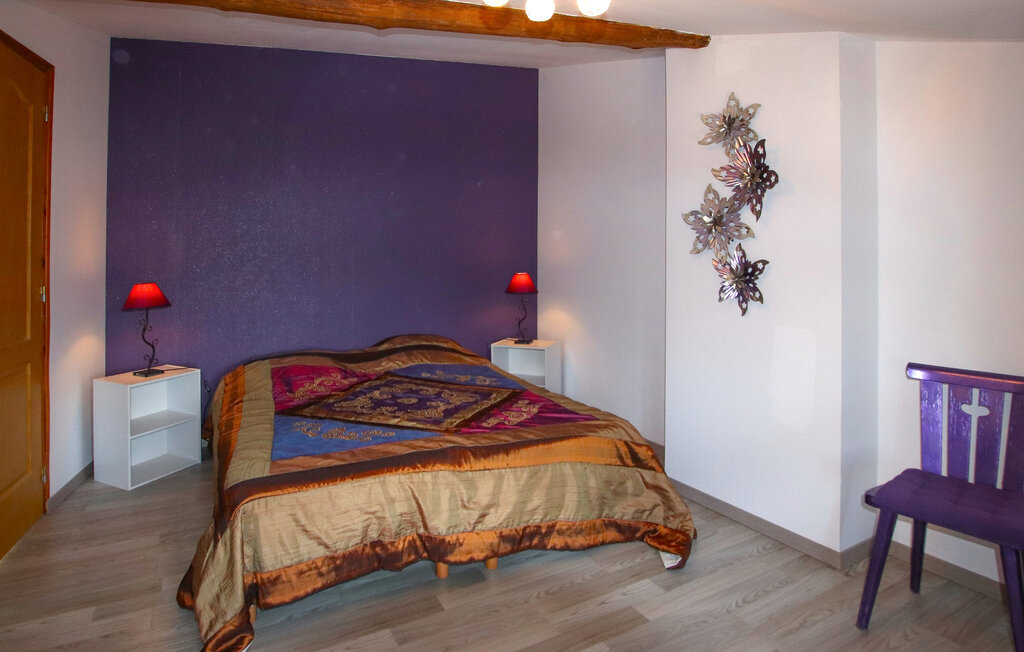 Location de vacances - Pont de Labeaume , France - FRA306 21