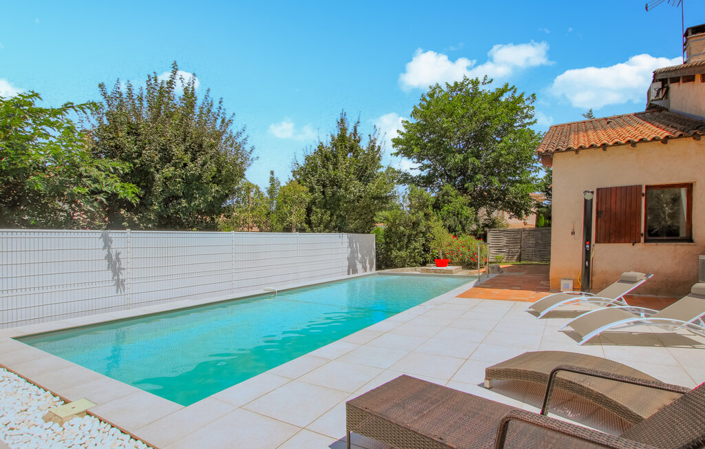 Location de vacances - Meyzieu , France - FRR009 10