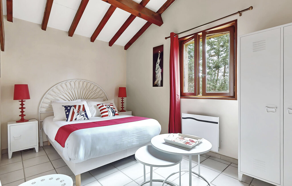 Location de vacances - Meyzieu , France - FRR009 22