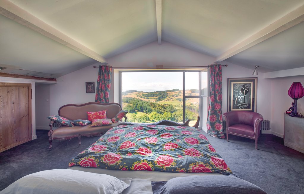 Holiday Home - Thizy-les-Bourgs , France - FRR002 601