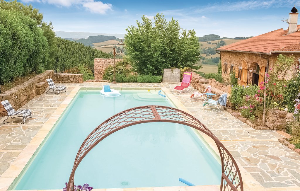 Holiday Home - Thizy-les-Bourgs , France - FRR002 12