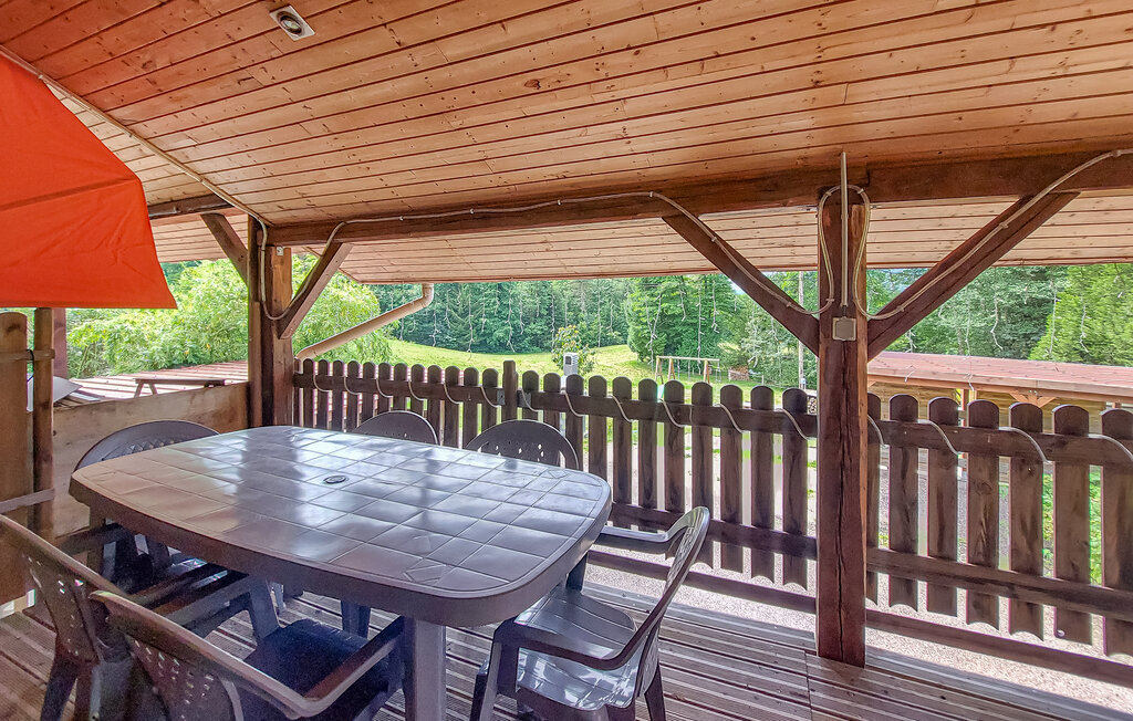 Location de vacances - Le Ménil , France - FTV047 10