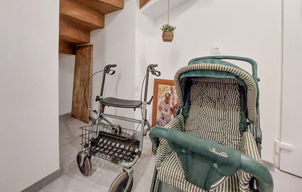 Location de vacances - Neuilly le Vendin , France - FVA054 18