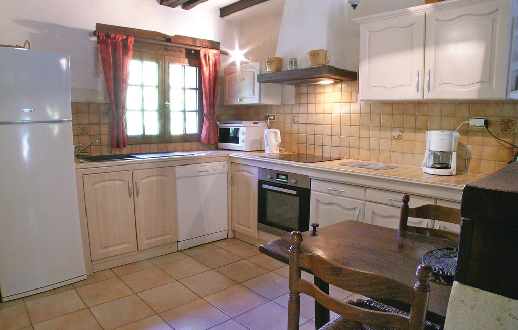 Semesterhus - Les Magnils-Reigniers , Frankrike - FVE701 6