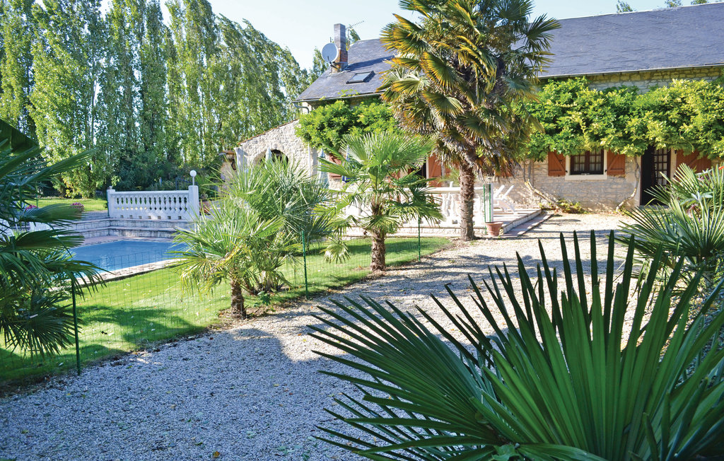 Semesterhus - Les Magnils-Reigniers , Frankrike - FVE701 7